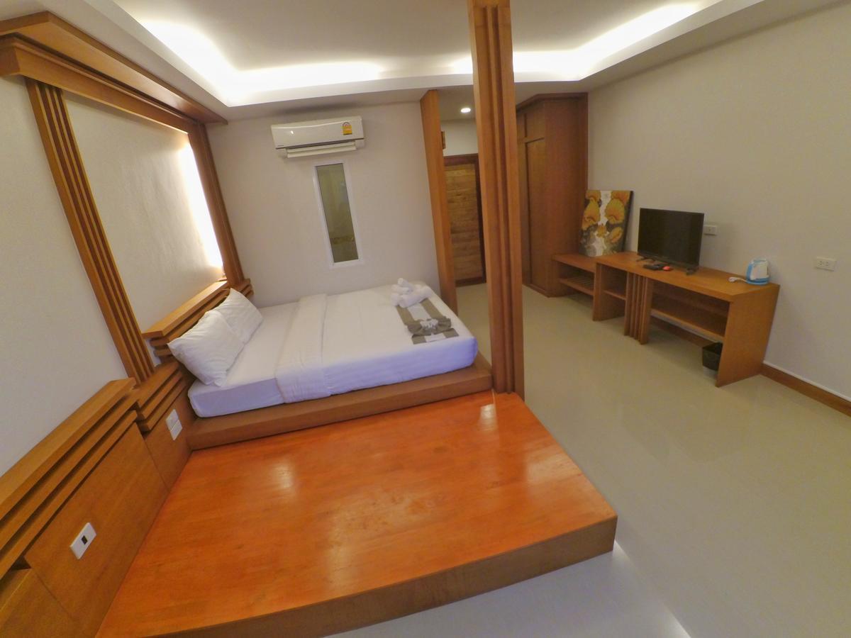 The Peace Tara House Hotel Ko Lanta Kültér fotó