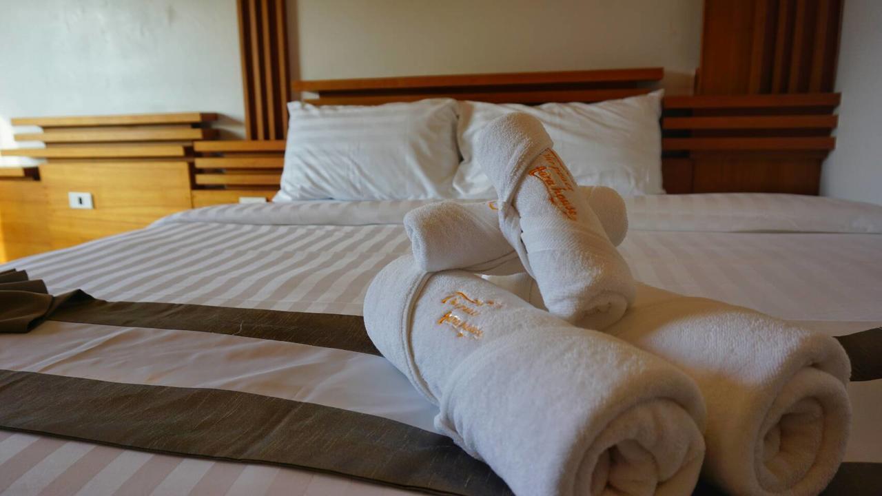 The Peace Tara House Hotel Ko Lanta Kültér fotó