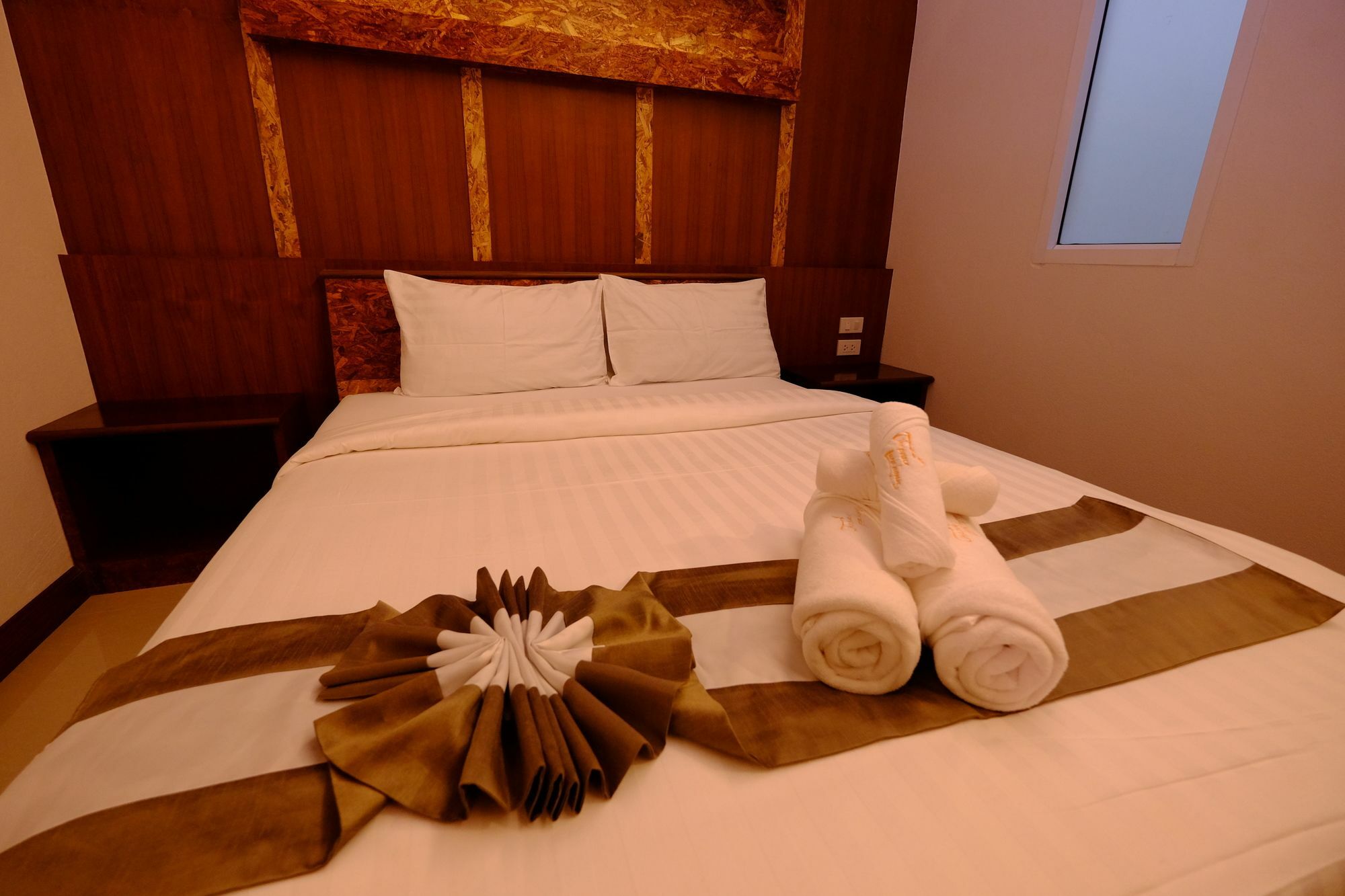 The Peace Tara House Hotel Ko Lanta Kültér fotó