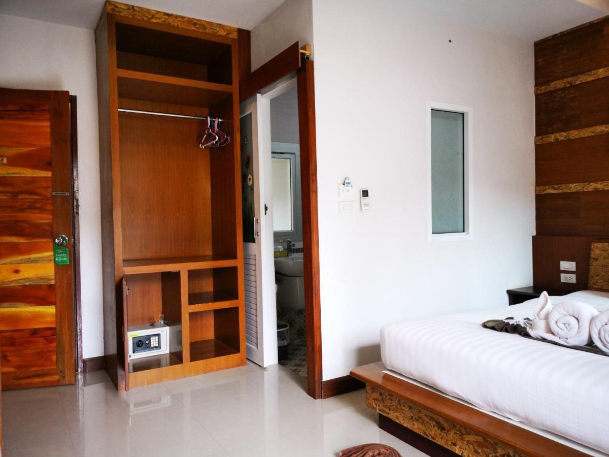 The Peace Tara House Hotel Ko Lanta Kültér fotó
