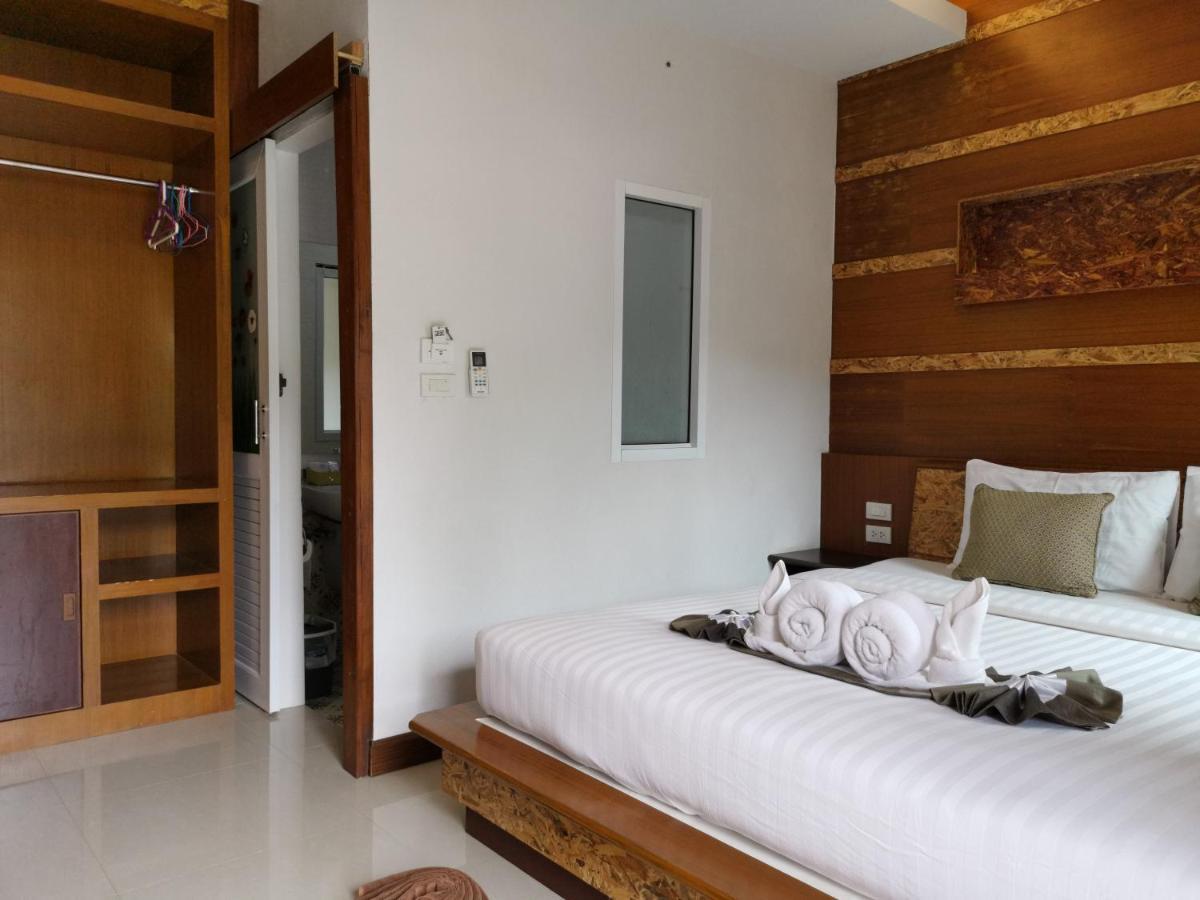 The Peace Tara House Hotel Ko Lanta Kültér fotó